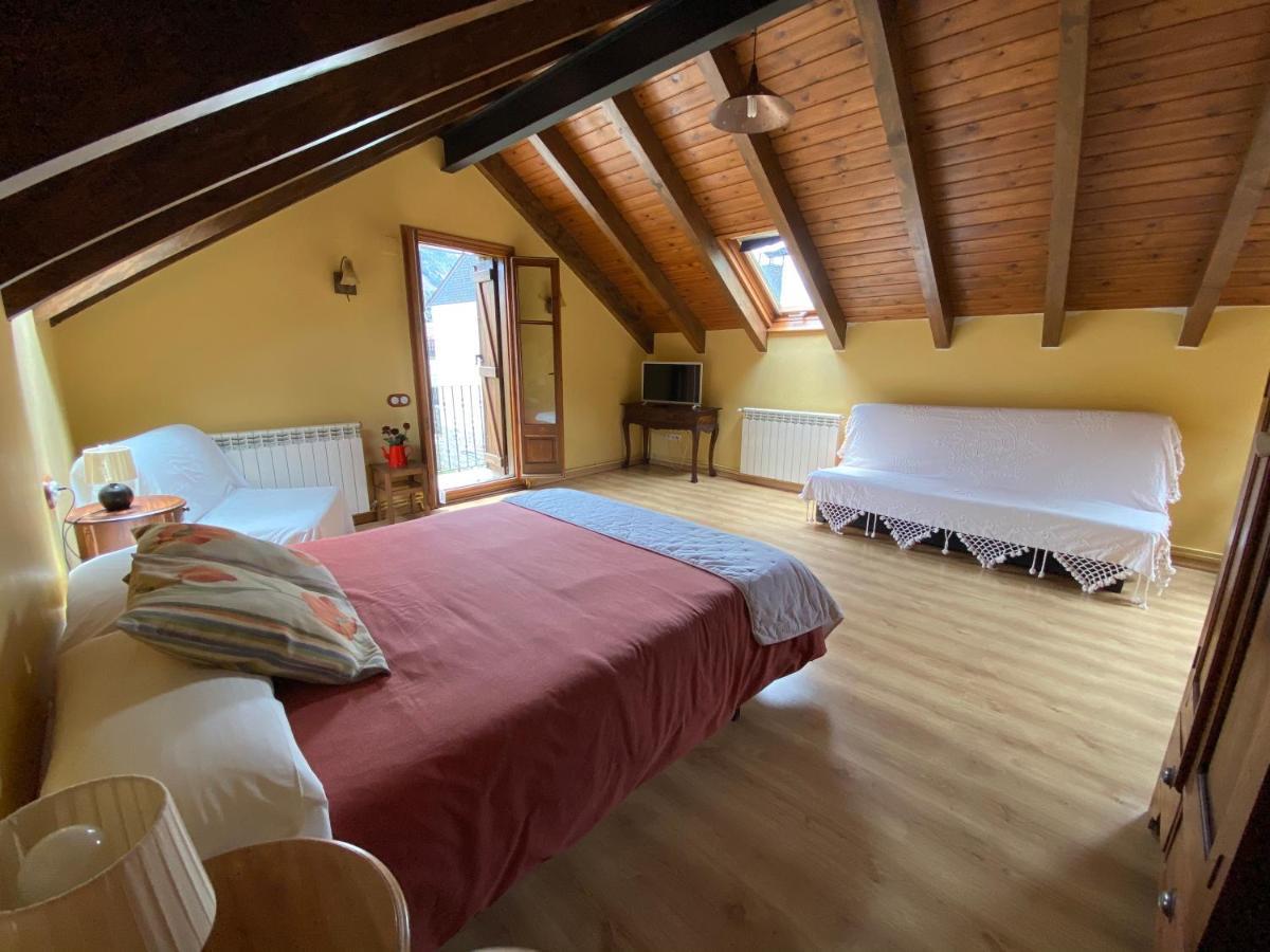 Casa Rural Era De Ferro エリル・ラ・バル エクステリア 写真