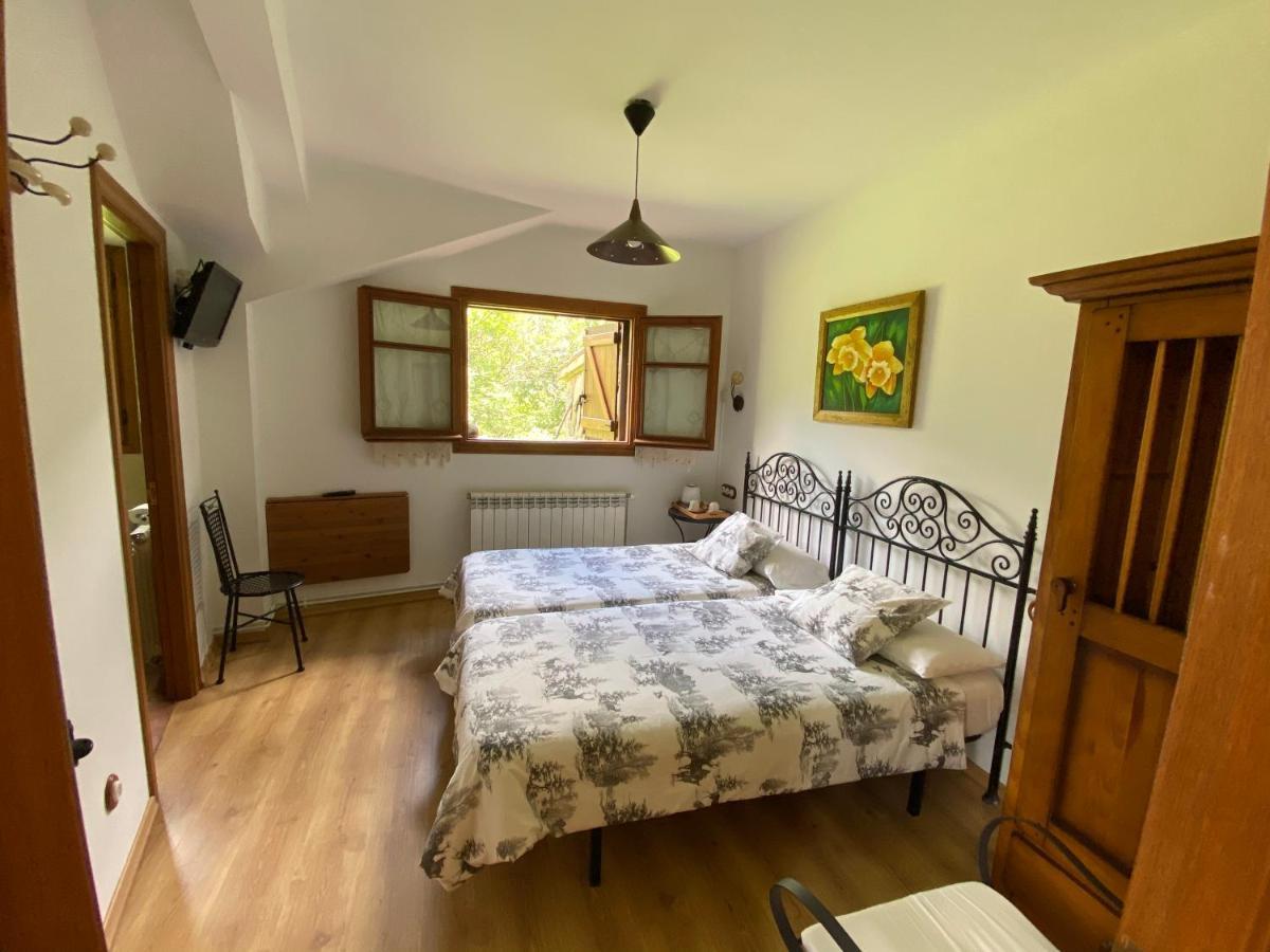 Casa Rural Era De Ferro エリル・ラ・バル エクステリア 写真