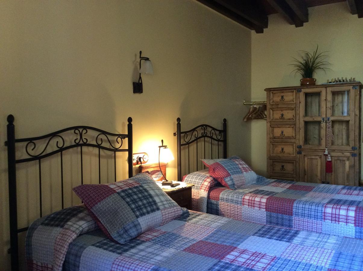 Casa Rural Era De Ferro エリル・ラ・バル エクステリア 写真